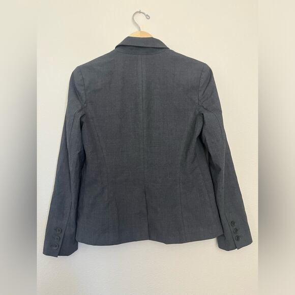 Theory Gray Wool Fully Lined One Button Blazer Minimalist Career
Size 10 - Picture 9 of 12